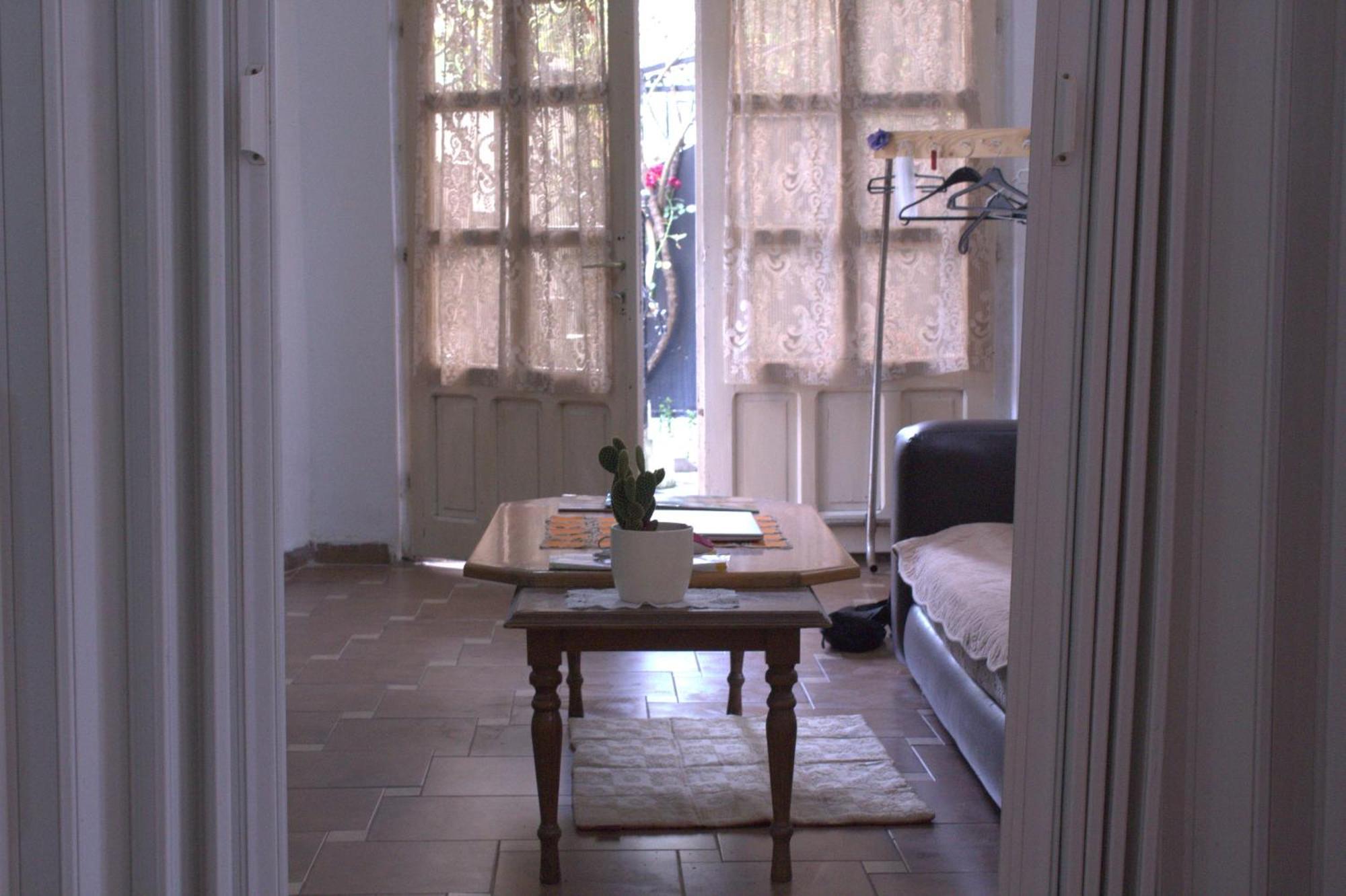 Adem'S Cozy Terrace Retreat Bed and Breakfast Σκόπια Εξωτερικό φωτογραφία